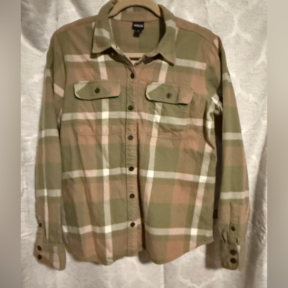 Patagonia flannel shirt